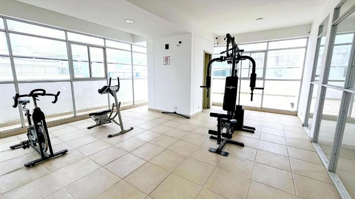 Cozy 2 Bedroom In Aqualina Building Torices *